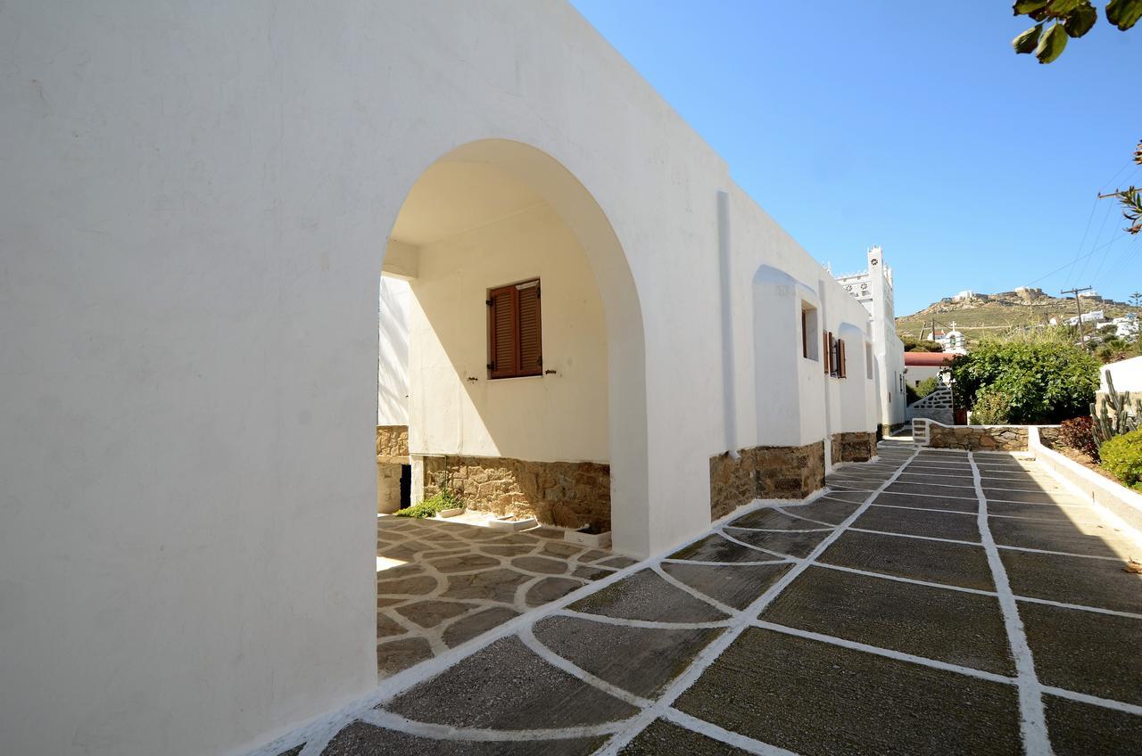 Madoupa Beach Apartments Ornos  Extérieur photo