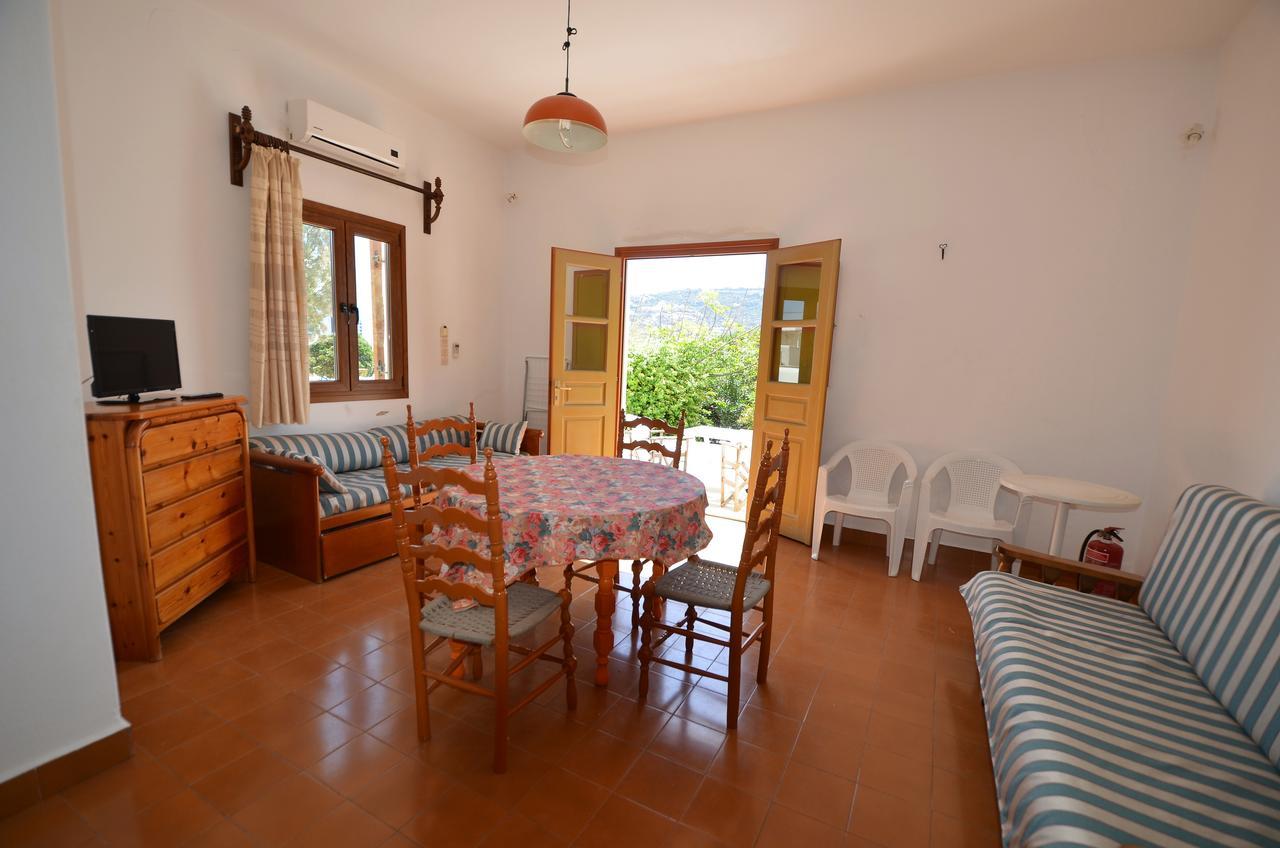 Madoupa Beach Apartments Ornos  Extérieur photo
